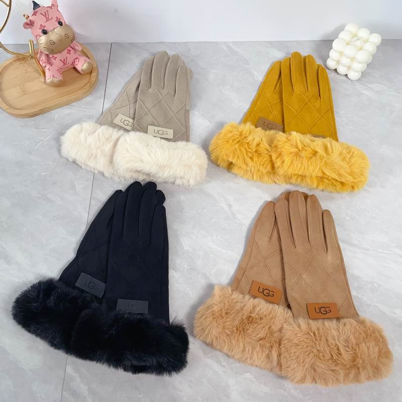 UGG Gloves 0823